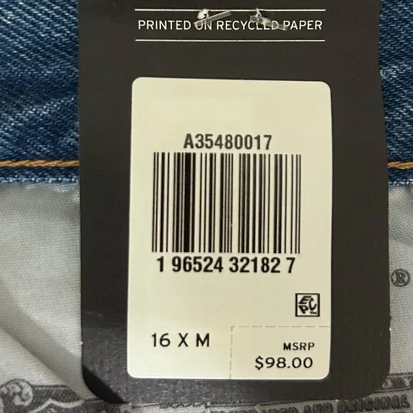 Levi's Women's Relaxed Blue Jeans - Picture 6 of 6